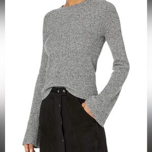 Theory Gray 100% cashmere Sweater